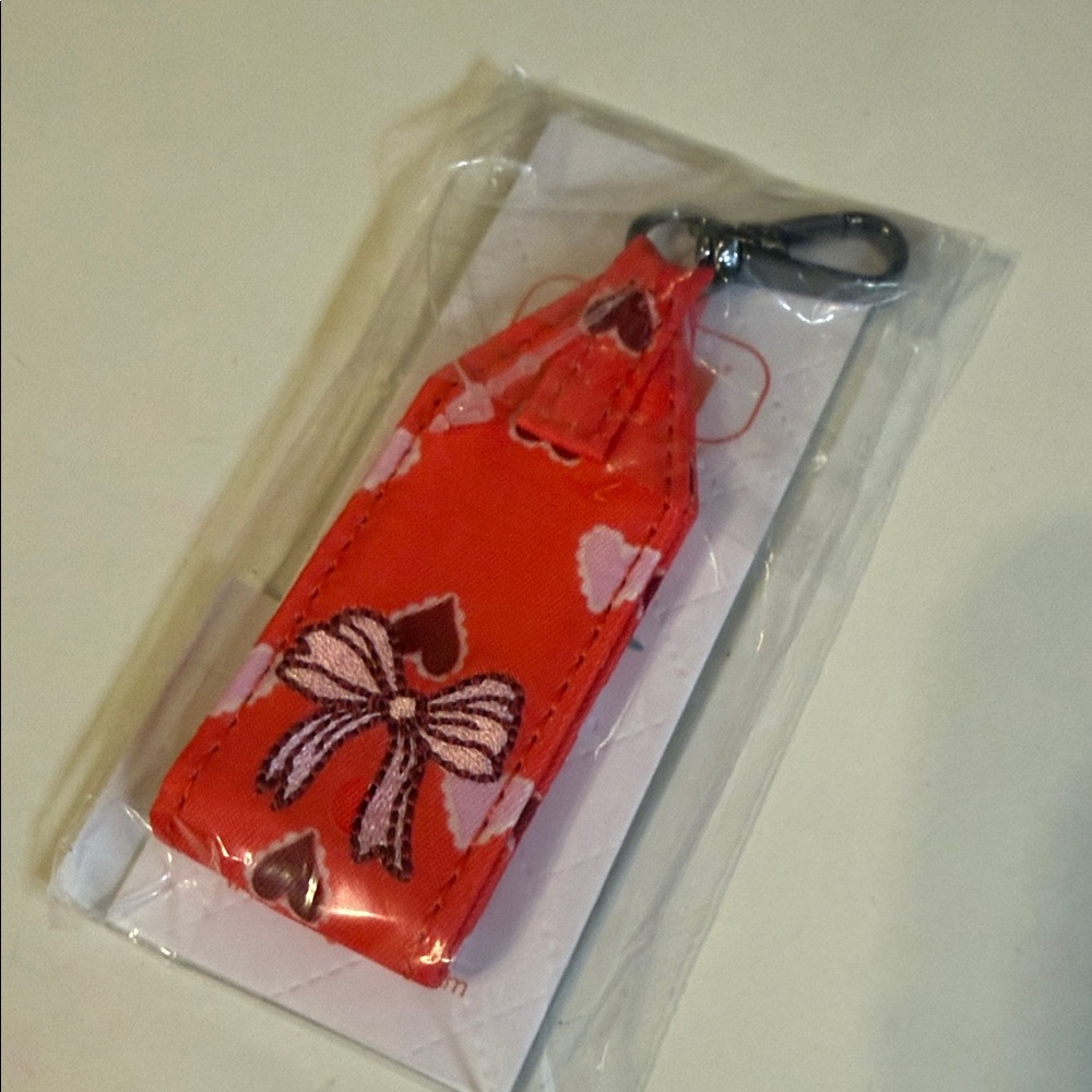 New. Lug. Oversized puller. Candy hearts. Bows